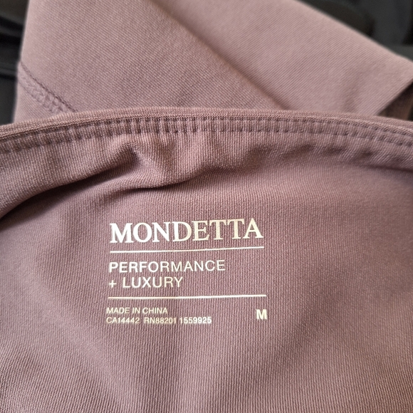 Mondetta Performance + Luxury  Pockets Gym Yoga  Size Medium - Picture 4 of 10